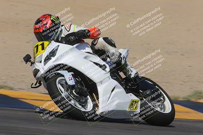 media/Oct-08-2023-CVMA (Sun) [[dbfe88ae3c]]/Race 3 Amateur Supersport Middleweight/